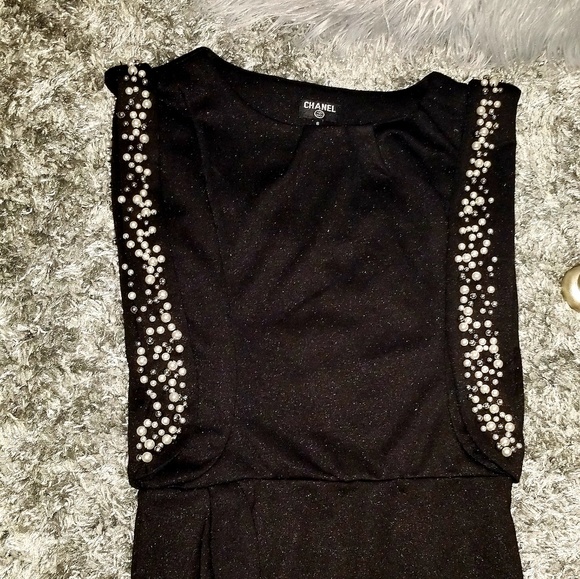 Dress - Picture 1 of 5